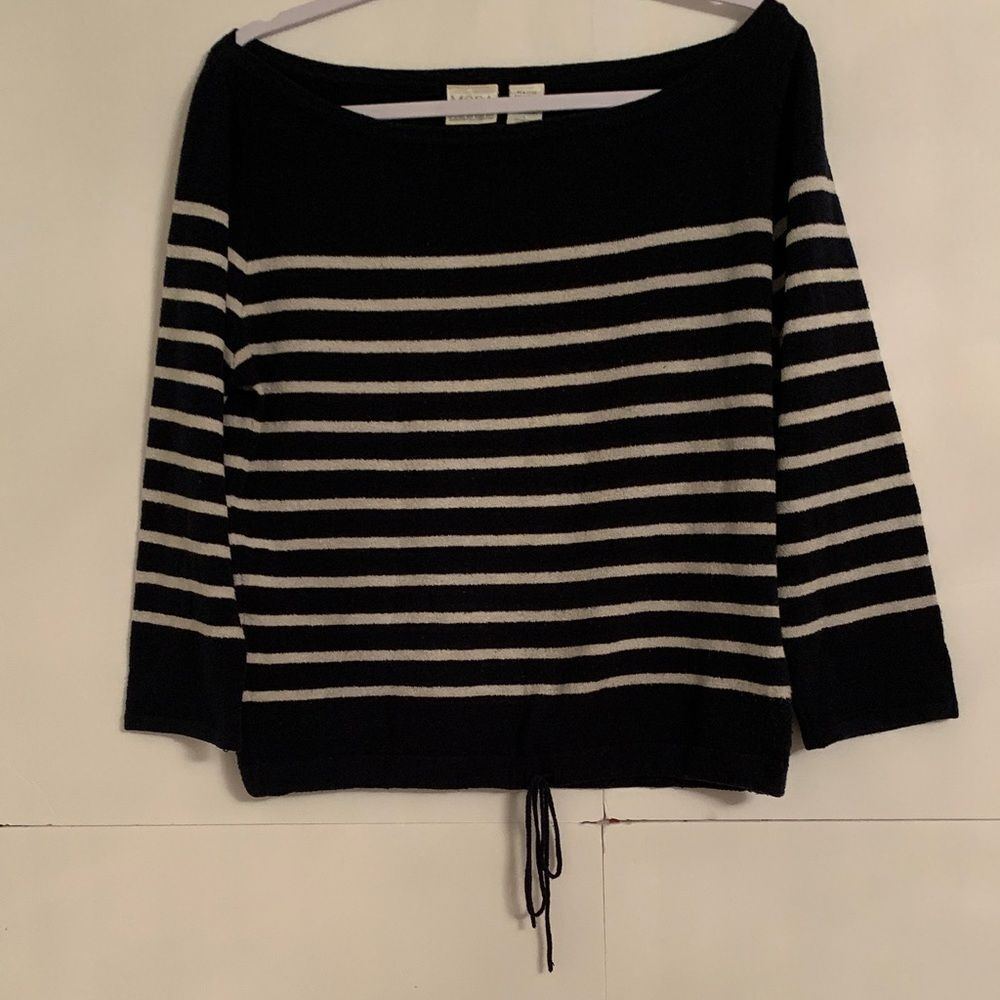Moda Intern.Striped Navy and White Boatneck 3/4 Sleeve Sweater Size L